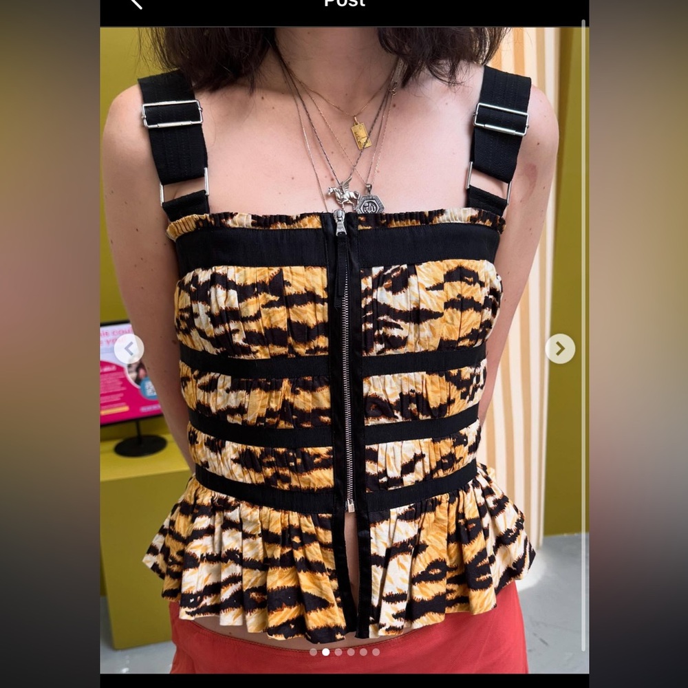 D&G Black and Gold Striped Top